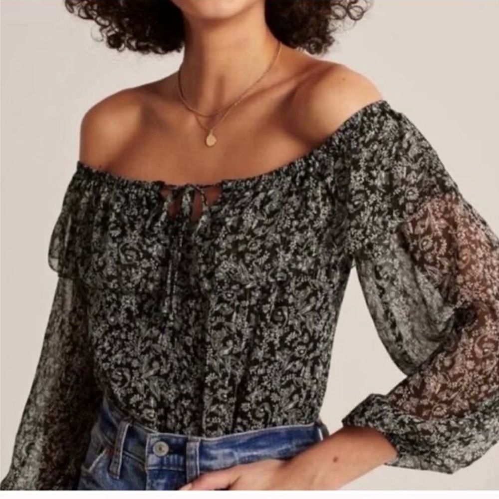 Abercrombie & Fitch Black Off the Shoulder Bodysuit